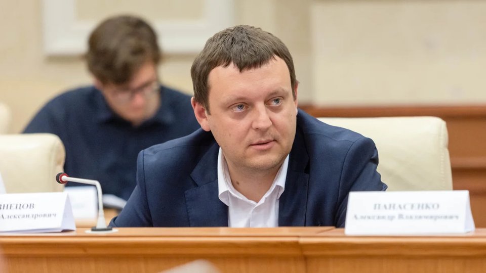 Владимир Кузнецов на встрече в заксобрании